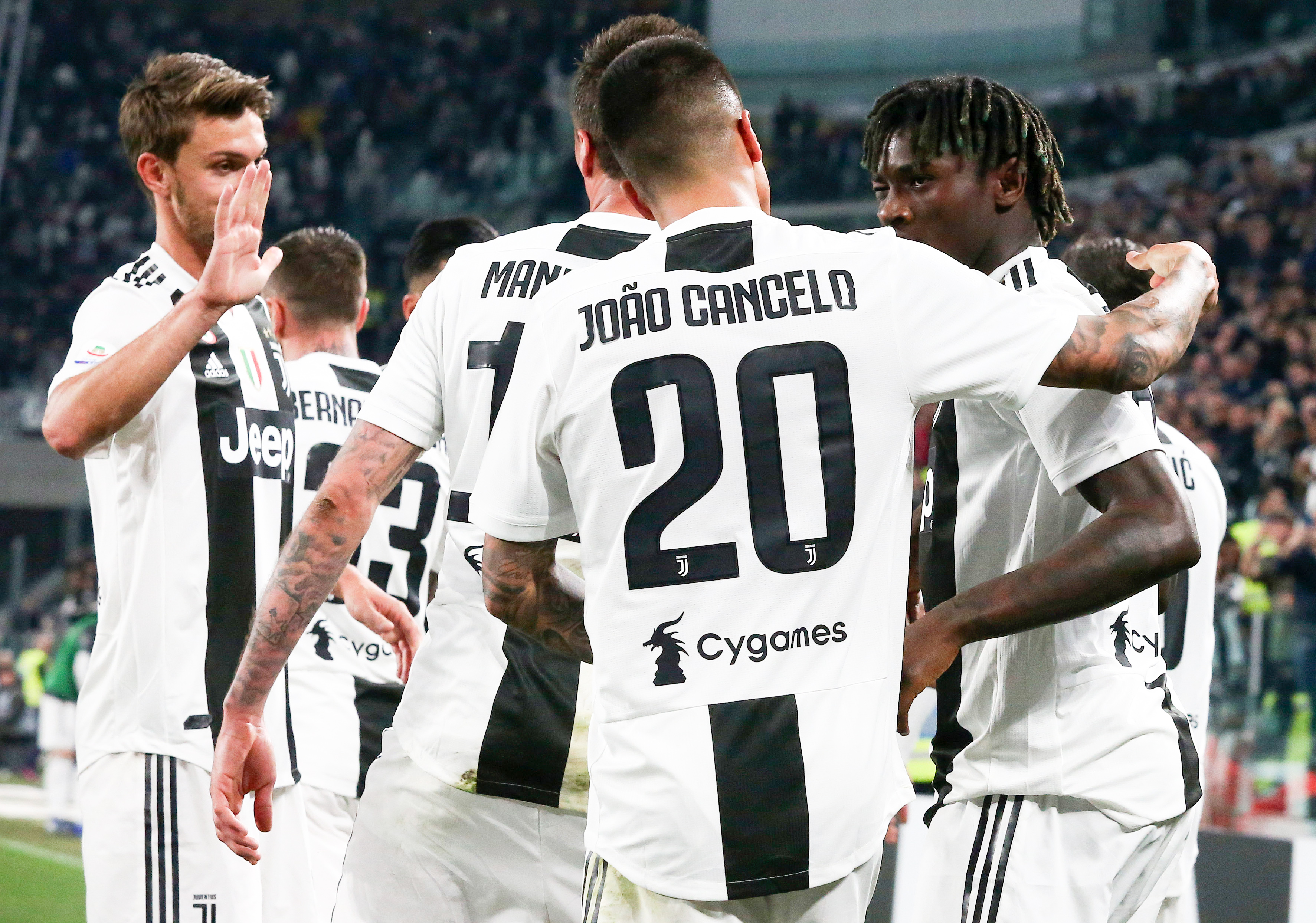 意甲保级大战：帕尔马客场击败比萨，恩佐拉红牌离场（意甲保级关键战：帕尔马客场力克比萨，恩佐拉染红被逐）