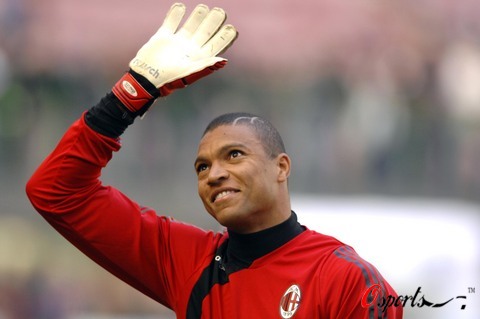 官方：中国香港代表队归化26岁原以色列籍中场巴拉克（中国香港代表队官宣：26岁前以色列籍中场巴拉克完成归化）