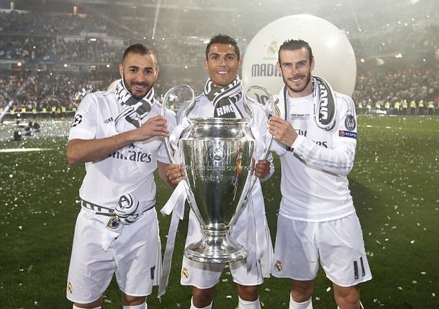 掘金约基奇豪取三双助球队连胜（约基奇砍三双，掘金豪取连胜）