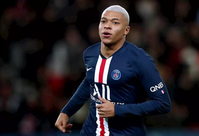 TA评曼联国脚表现：卡塞米罗&B费表现顶级；达洛特需证明自己（TA点评曼联国脚：卡塞米罗与B费发挥顶尖，达洛特仍需自证）