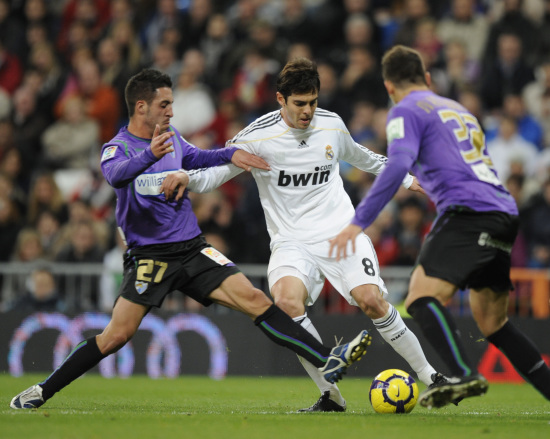 荷兰日本交锋史：荷兰2胜1平保持不败，南非世界杯斯内德制胜（荷兰对日本往绩占优：2胜1平不败，南非世界杯斯内德打进制胜球）